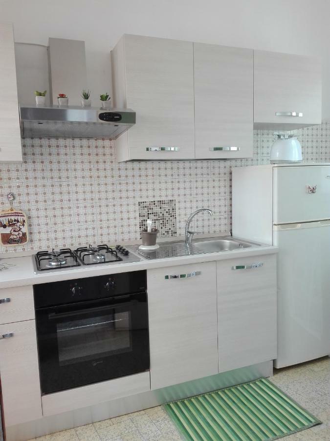 Plaza Apartment Giardini Naxos Ngoại thất bức ảnh