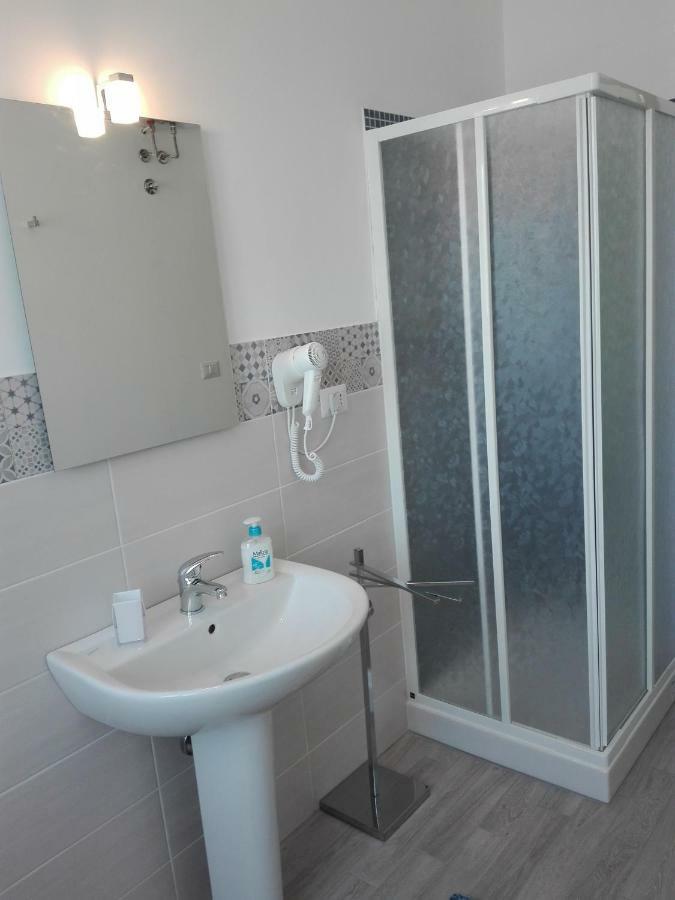 Plaza Apartment Giardini Naxos Ngoại thất bức ảnh